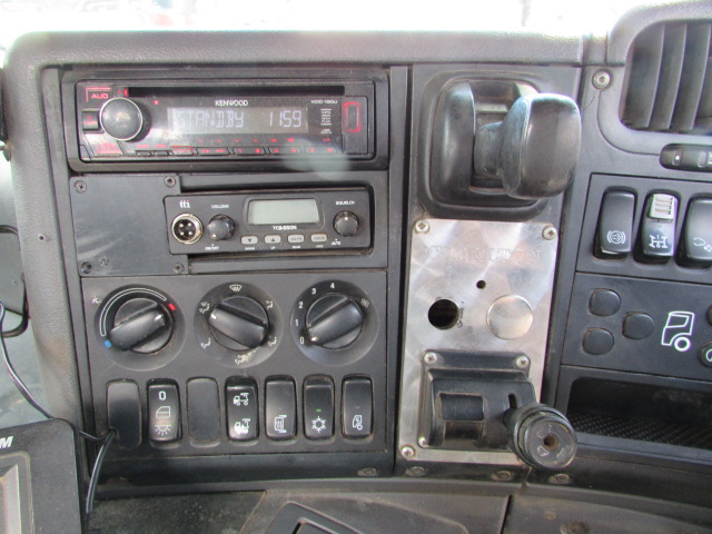 Vehicle Photo 19