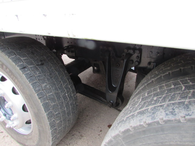 Vehicle Photo 15
