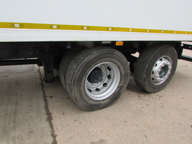 Vehicle Photo 8