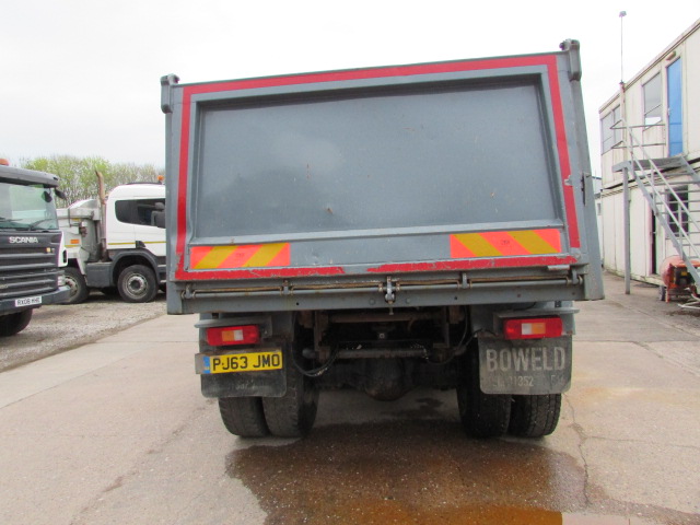 Vehicle Photo 9
