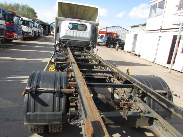 Vehicle Photo 11