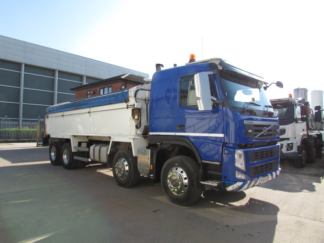 VOLVO FM 450 2013 8X4 TIPPER (YJ13 CWE) S/N:4072