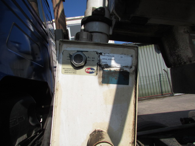 Vehicle Photo 16