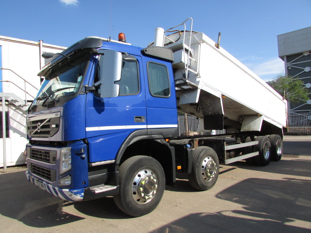 Vehicle Photo 18