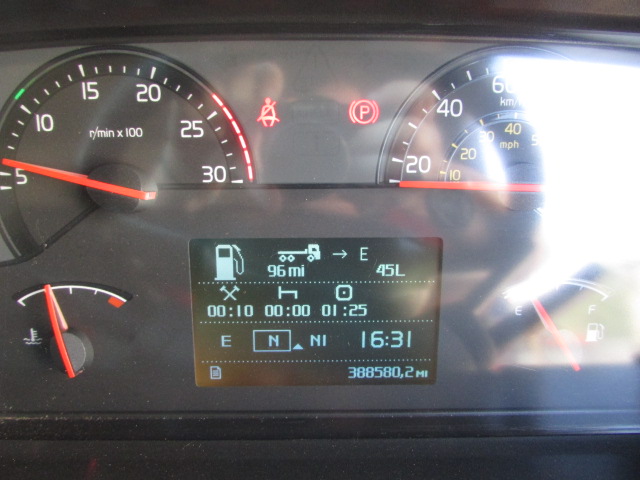 Vehicle Photo 19