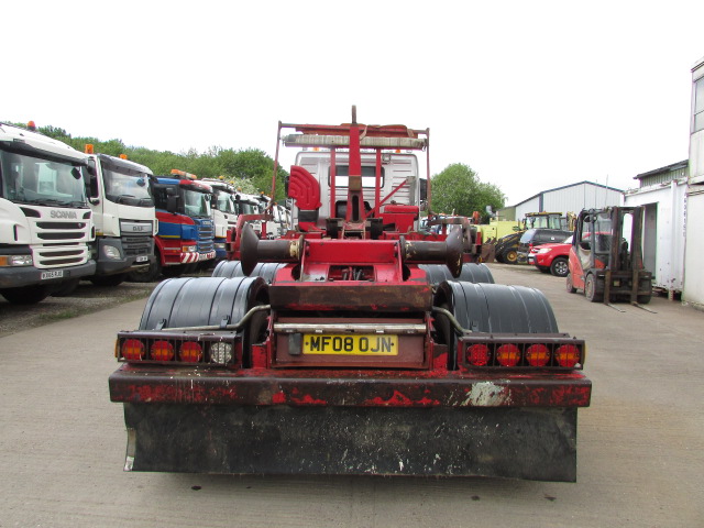 Vehicle Photo 13