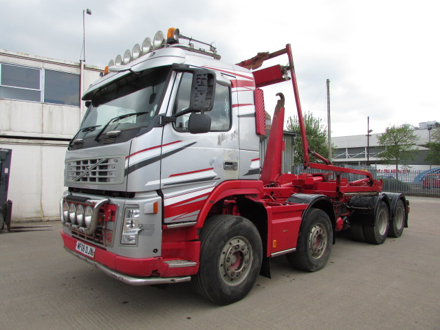 Vehicle Photo 12