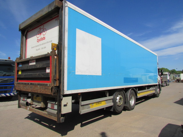 Vehicle Photo 3