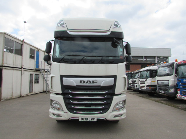 Vehicle Photo 2