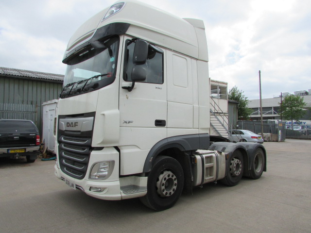 Vehicle Photo 8