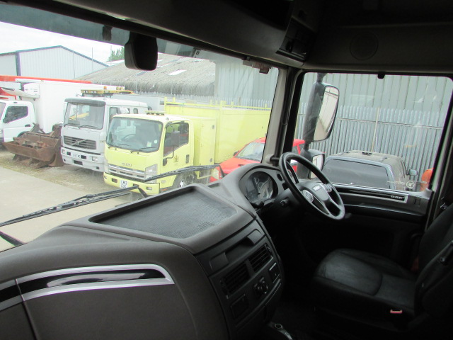 Vehicle Photo 10