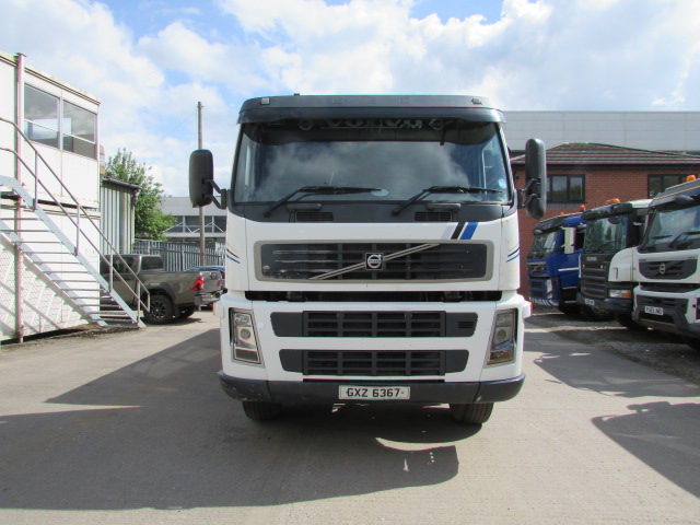 Vehicle Photo 11