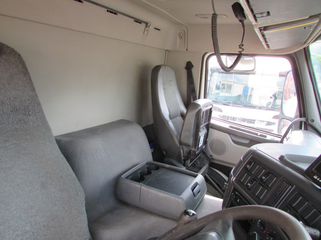 Vehicle Photo 14