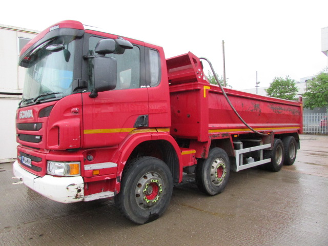 Vehicle Photo 8