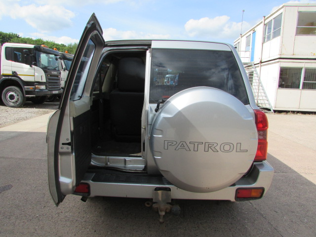 Vehicle Photo 10