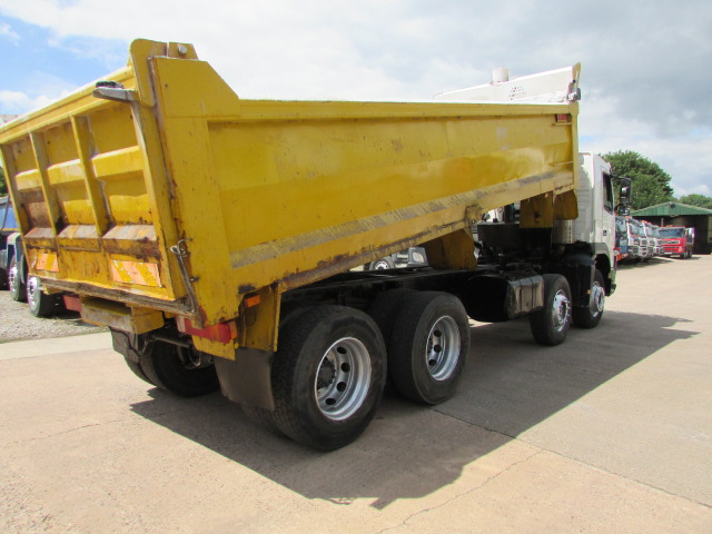 Vehicle Photo 9