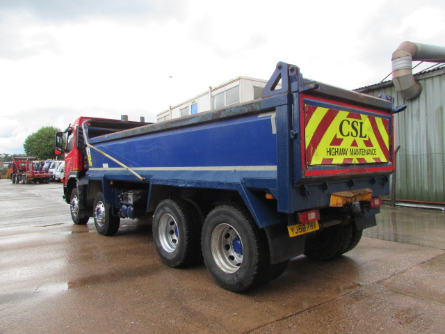 Vehicle Photo 10