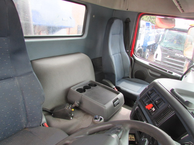 Vehicle Photo 16