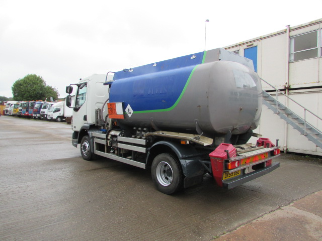Vehicle Photo 11