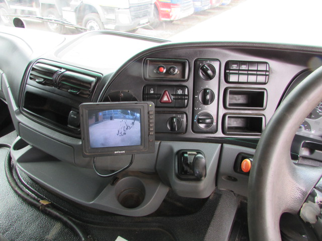 Vehicle Photo 15