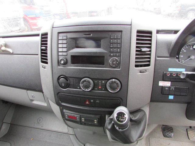 Vehicle Photo 11