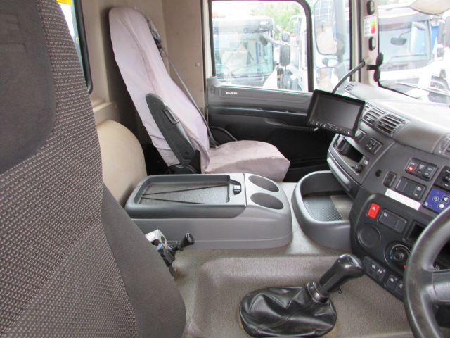 Vehicle Photo 19