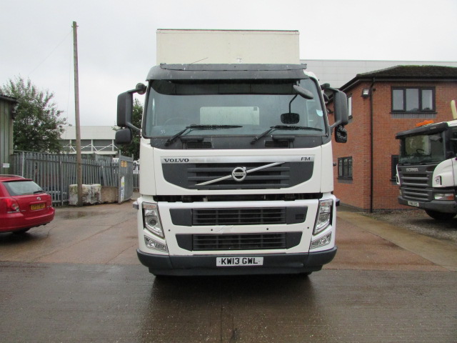 Vehicle Photo 2