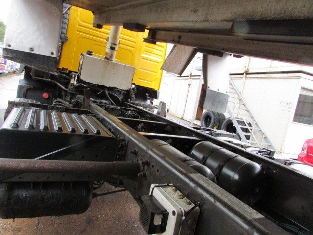 Vehicle Photo 15