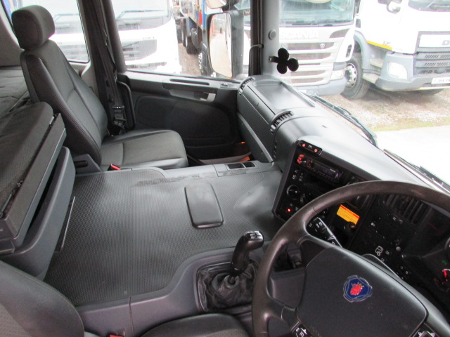 Vehicle Photo 15