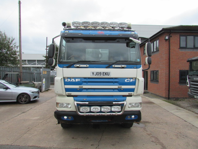 Vehicle Photo 2