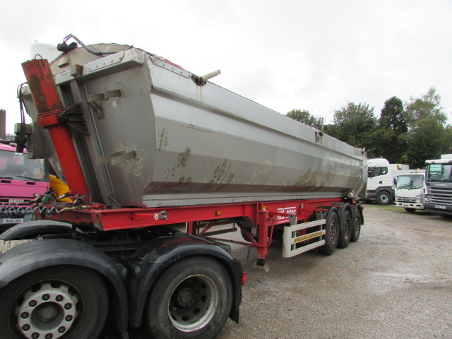 Vehicle Photo 14