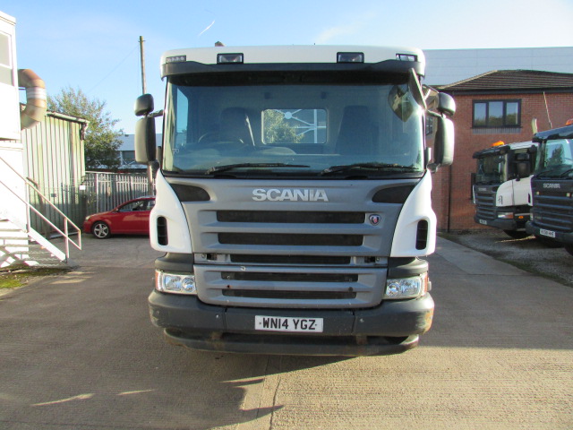 Vehicle Photo 2