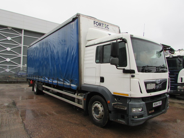 MAN TGM 250 4X2 CURTAINSIDE (HG64 VSX) - A/N 4138