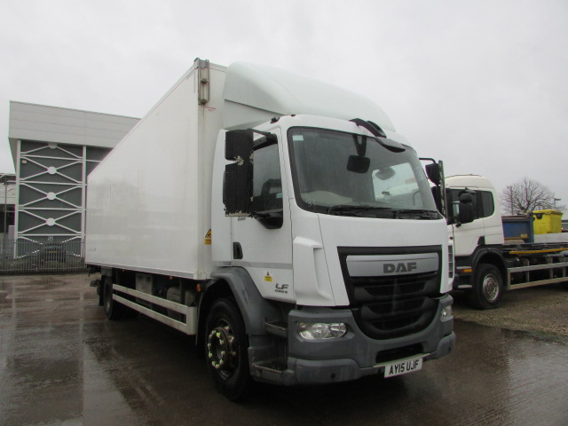DAF LF220 4X2 EURO 6 FRIDGE (AY15 UJF) S/N:4196