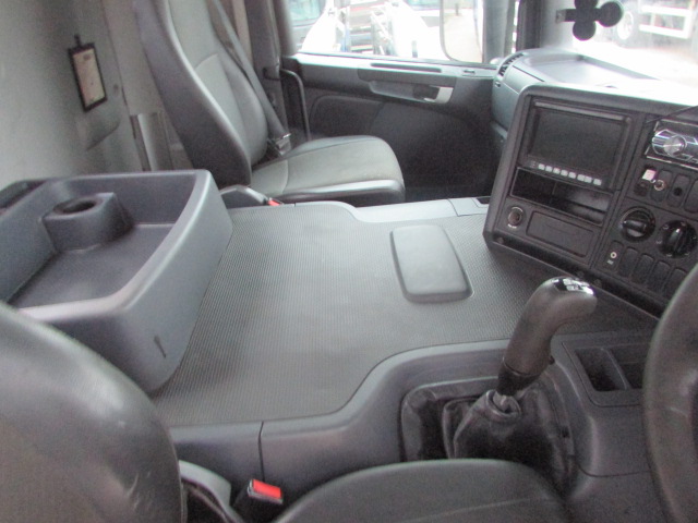 Vehicle Photo 22