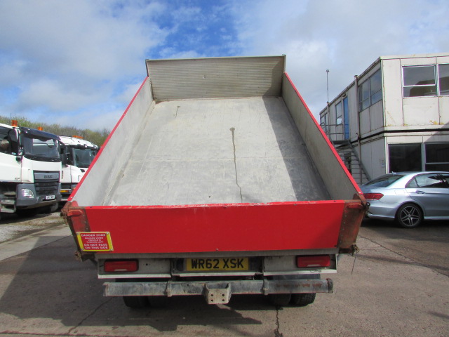 Vehicle Photo 13