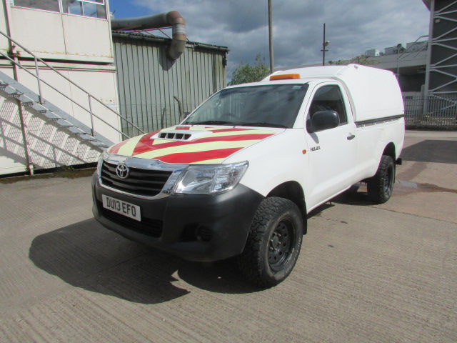 Vehicle Photo 6