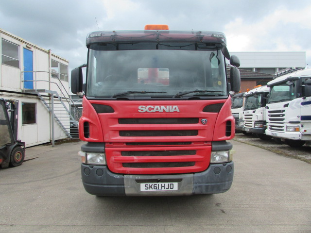 Vehicle Photo 5