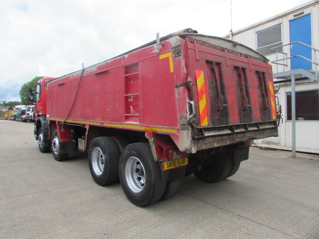 Vehicle Photo 6