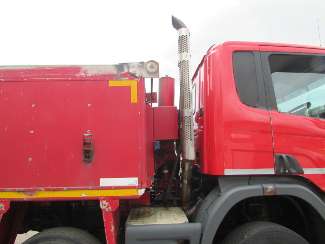 Vehicle Photo 8