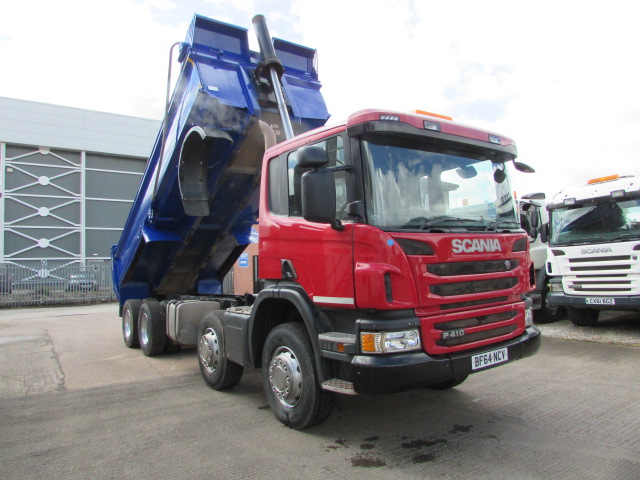 Vehicle Photo 14