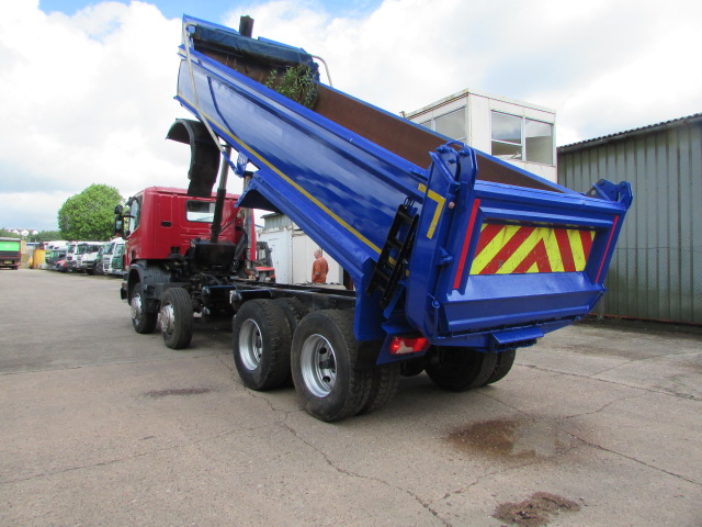 Vehicle Photo 17