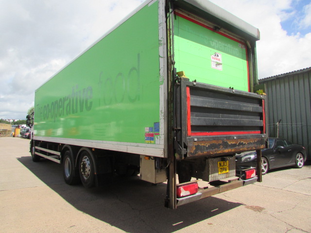 Vehicle Photo 6