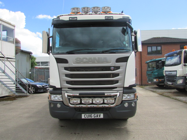 Vehicle Photo 2