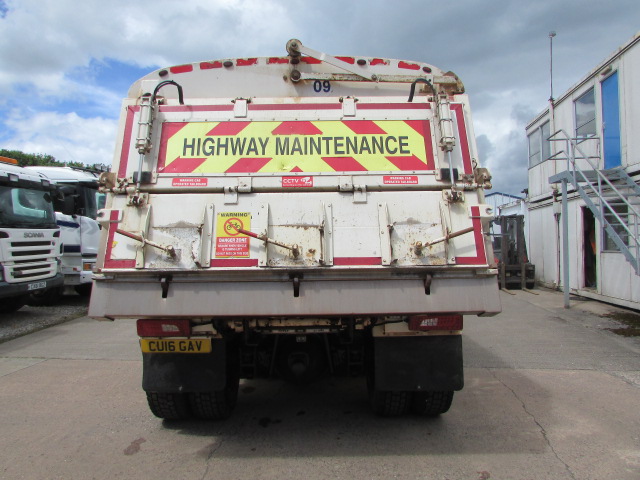 Vehicle Photo 6