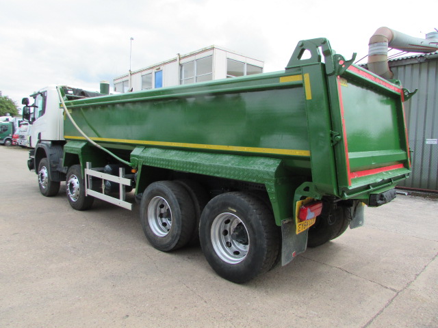 Vehicle Photo 13