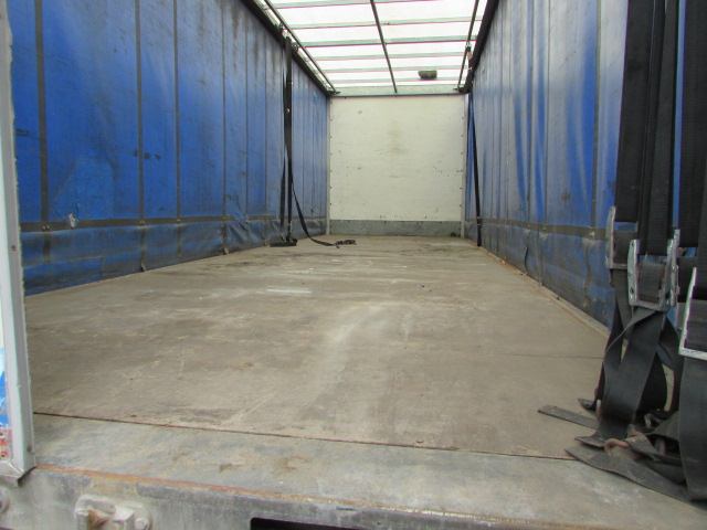 Vehicle Photo 14