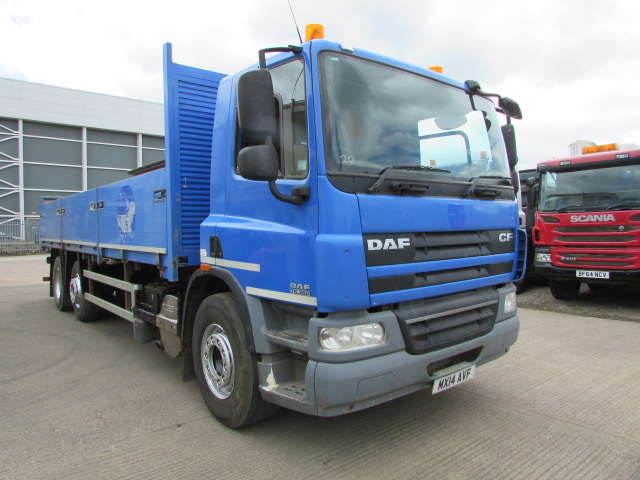 Vehicle Photo 17