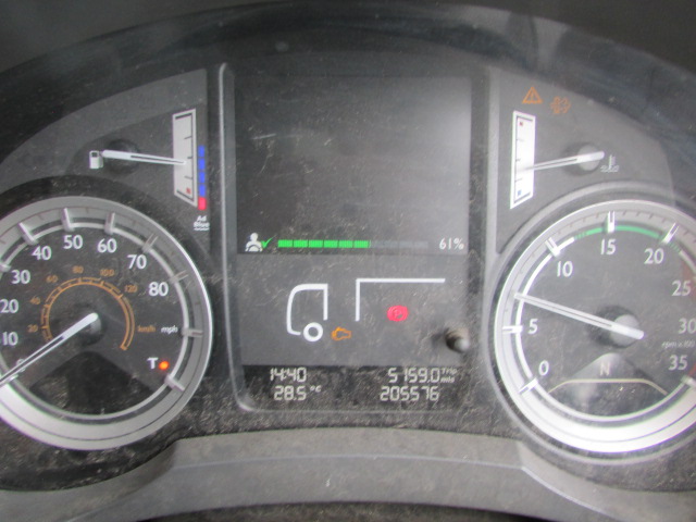 Vehicle Photo 9