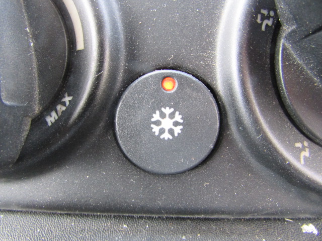 Vehicle Photo 12